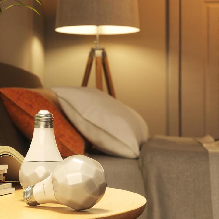 Actual product image Nanoleaf Essentials (E27, 9 W, 806 lm, 1 x, F)