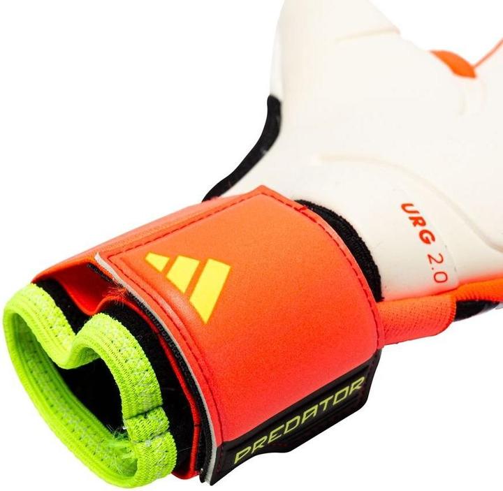 Produktbild adidas Equipment - Torwarthandschuhe Predator Competition TW-Handschuhe Solar Energy schwarzrotgelb (8)