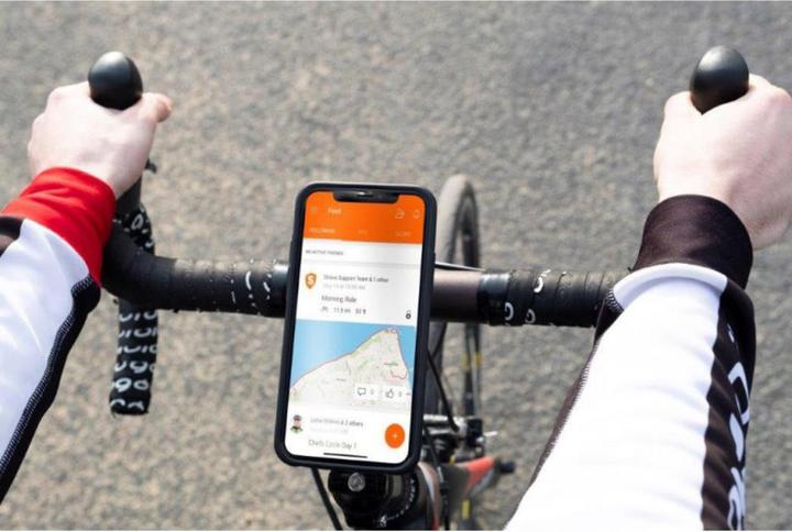 Actual product image Tigra Fitclic Neo Bike Kit Apple iPhone 11 Pro
