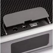 Produktbild veho M7 Mode Retro Bluetooth Speaker (VSS-014-M7) Silver (10 h, Akkubetrieb)