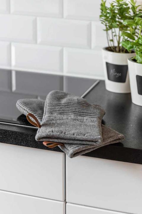 Actual product image Wenko Kitchen Glove Ada Stripes Grey, 2 pieces (Silicone, Cotton, Polyester, Viscose)