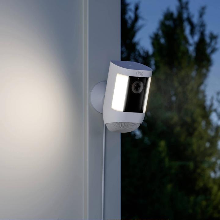 Immagine prodotto Ring Spotlight Cam Pro (1920 x 1080 Pixels)