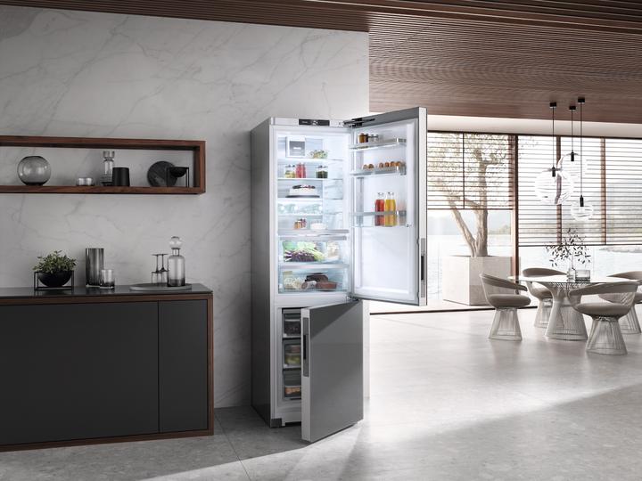 Actual product image Miele KFN 4898 AD (362 l)