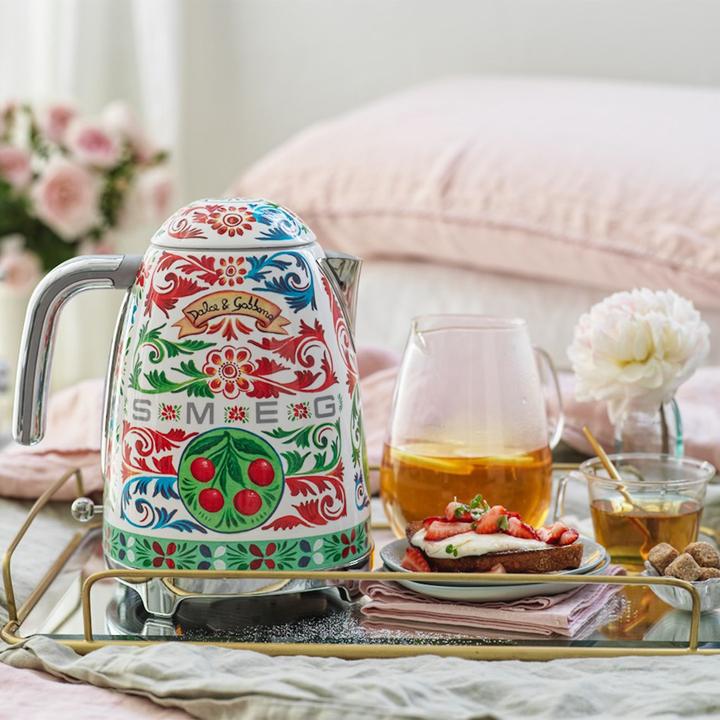 Actual product image Smeg Dolce & Gabbana - Sicily is my love (1.70 l)