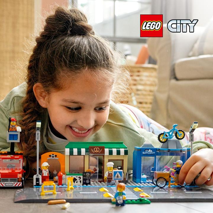 Immagine prodotto LEGO Strada commerciale della città con negozi 60306 (60306, LEGO City)