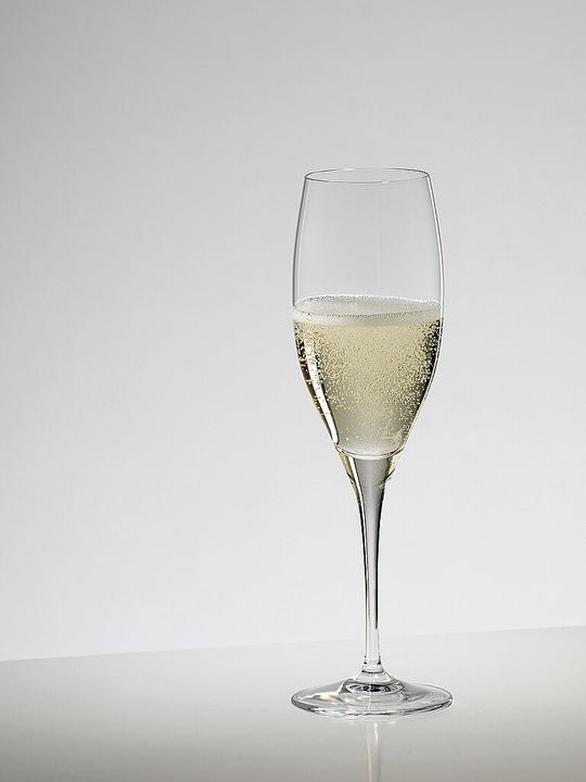 Actual product image Riedel Serie VINUM Cuvée Prestige Champagne 230 ml 4 pieces in a set (4 Glasses, Champagne glasses)