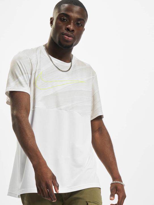 Actual product image Nike Superset Energy Top Light (L)