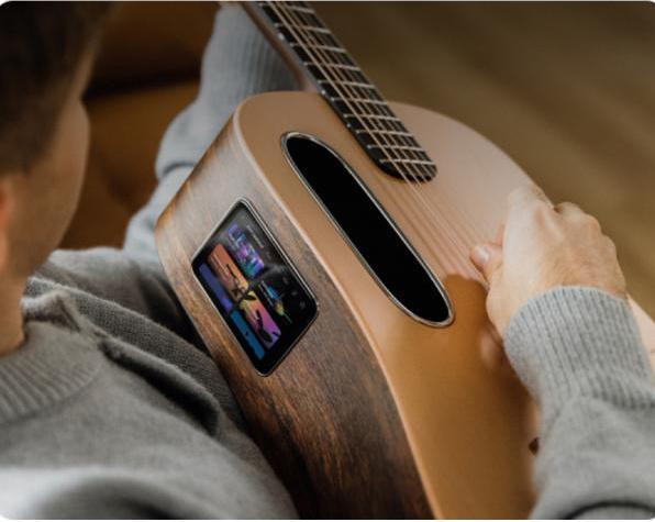 Immagine prodotto Lava Music Chitarra ME4 Abete rosso 41 pollici Woodgrain Marrone (Chitarra acustica, Piano in abete rosso, Pavimento e cornici in HPL)