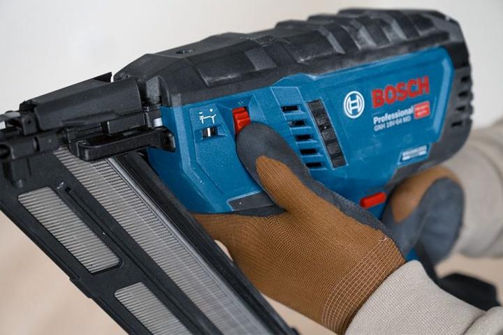 Produktbild Bosch Professional Akku-Holznagler GNH 18V-64 MD, im Karton