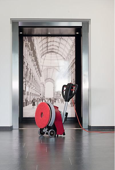Image du produit Sprintus Monobrosse ZEUS, largeur de travail 17", jeu de brosses compris dans la