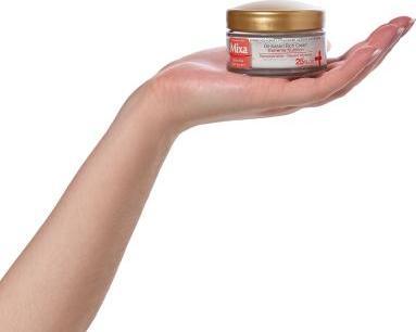 Actual product image Mixa Extreme Nutrition Oil-based Rich Cream (50 ml, Day cream)