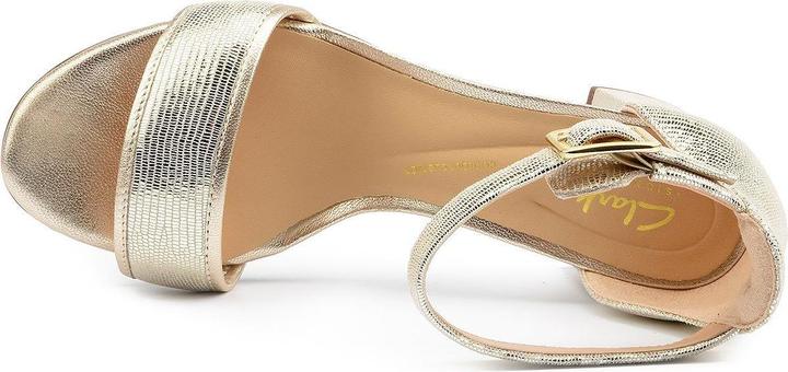 Actual product image Clarks Ezoria Mae (40)