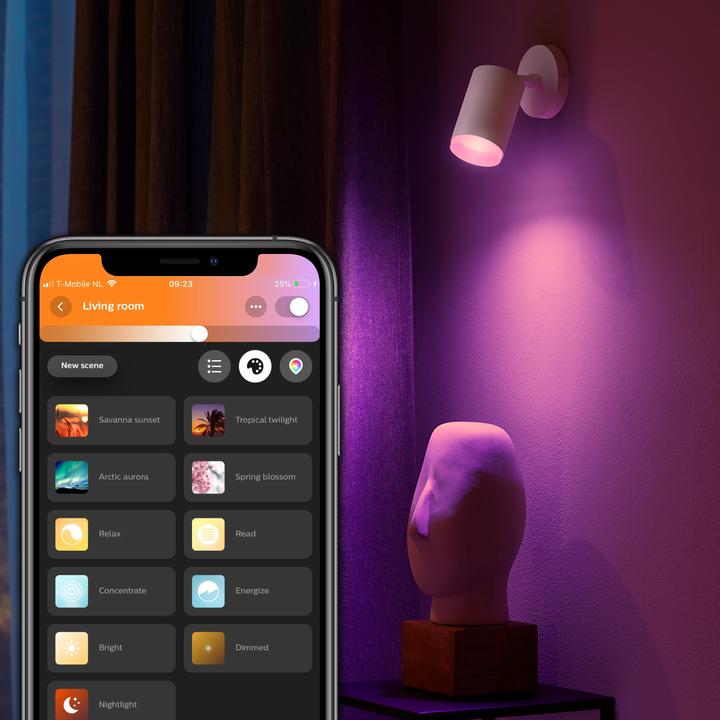 Immagine prodotto Philips Hue Tinta Fugato Base BT (350 lm, GU10)