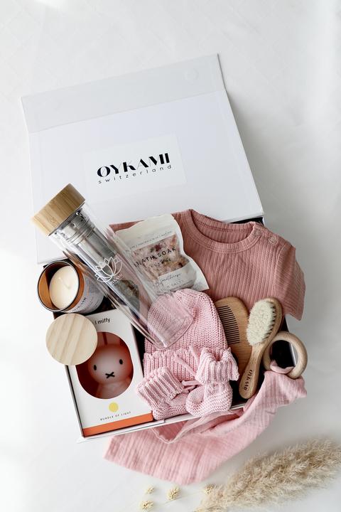 Produktbild Oykami Mama & Baby Geschenkbox Rosa "Lugano" Miffy - Teeflasche