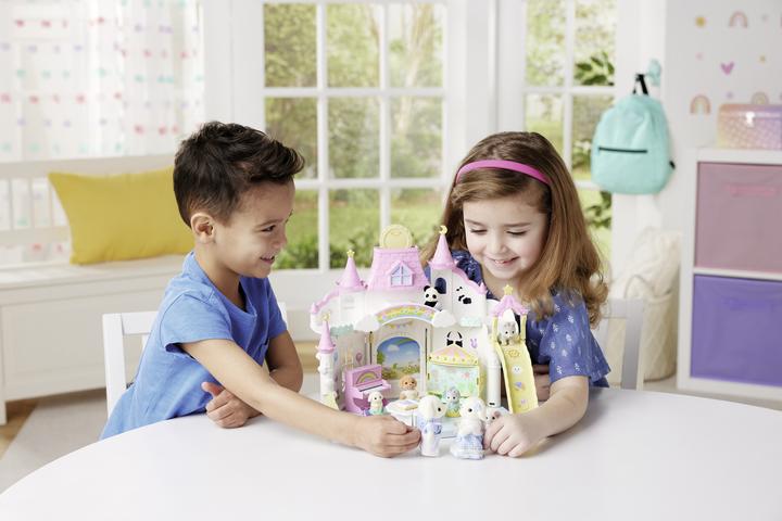 Actual product image Sylvanian Families Adventure kindergarten "Sonnenschloss"