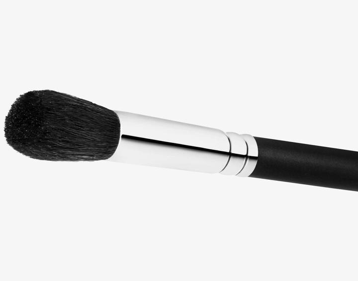 Actual product image MAC Cosmetics Brushes 109 Small Contour (Eyebrows)