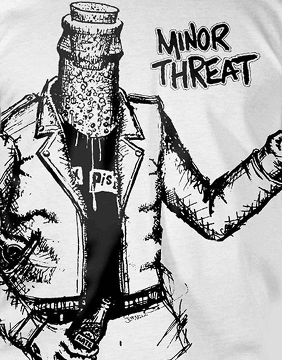 Actual product image Universal Textiles TShirt Adult Bottle Man (M)
