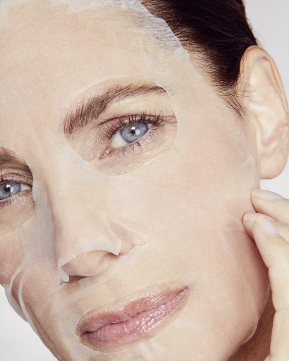 Actual product image NIVEA Cellular Expert Lift Anti-Age Sheet Mask (1000 ml)