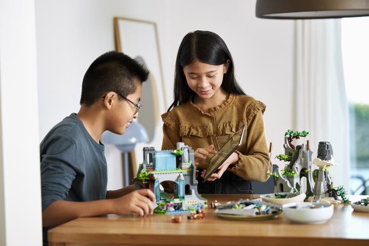 Immagine prodotto LEGO La leggendaria montagna di fiori e frutti (80024, Set LEGO rari, LEGO Monkie Kid)