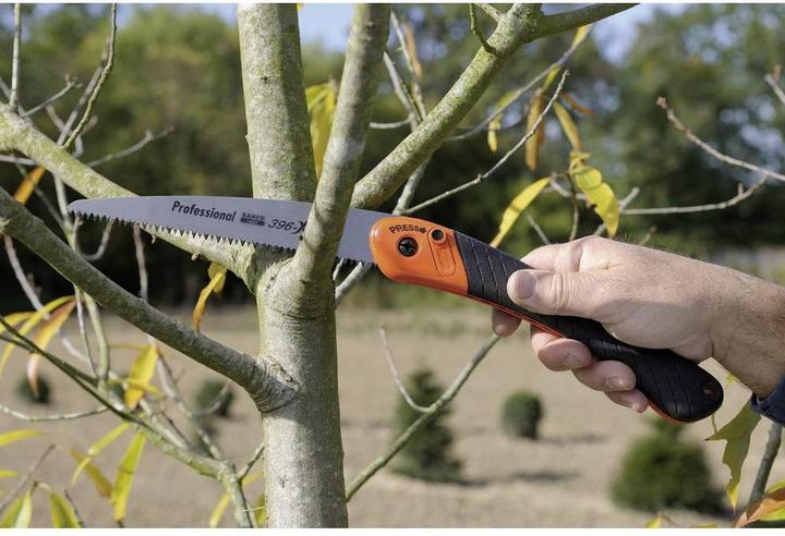 Produktbild Bahco Klappbare Astsäge mit 2-Komponenten-Griff für hartes und trockenes Holz, 7 ZpZ, 7 1/2"