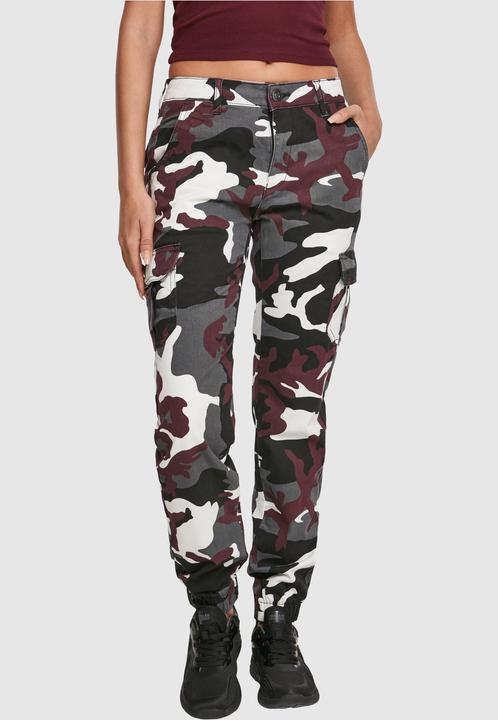 Actual product image Urban Classics Ladies High Waist Camo Cargo Pants (28)