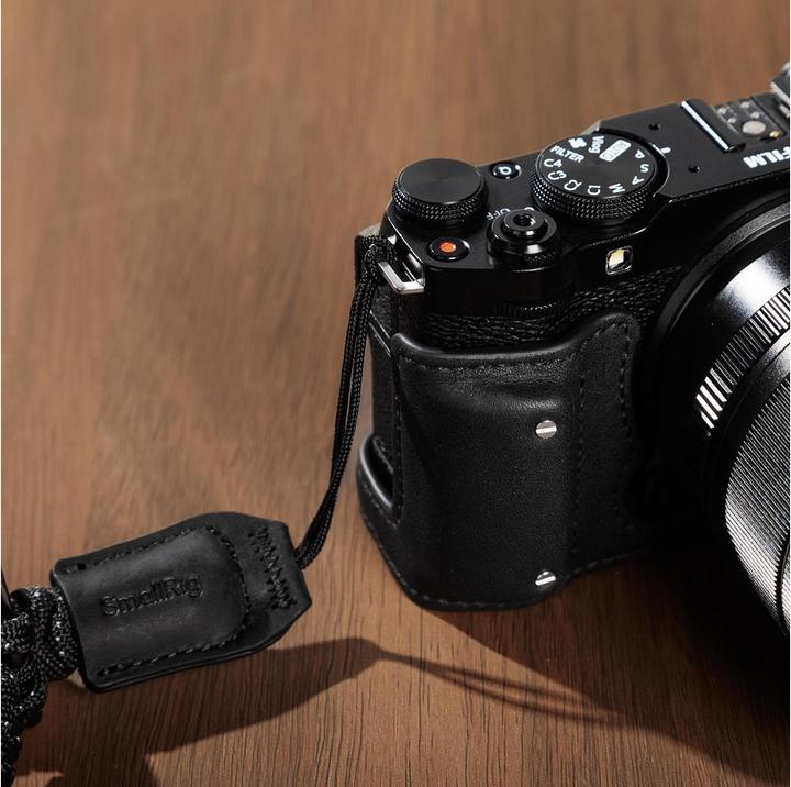 Actual product image SmallRig 4879 Camera Leather Half Case Kit (Kamera Bereitschaftstasche)