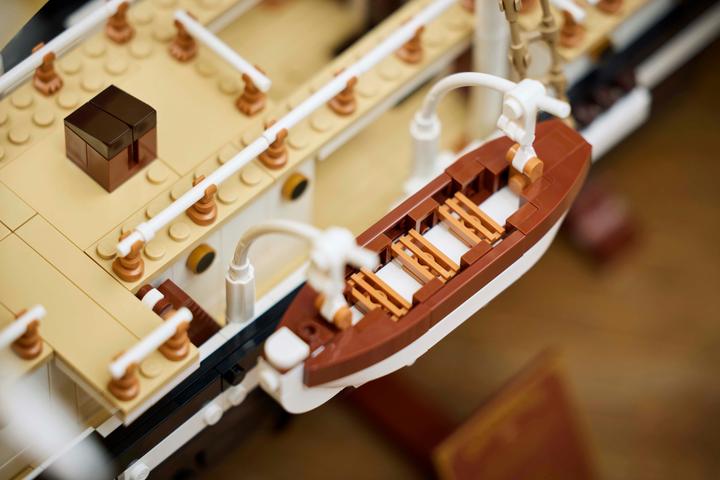 Produktbild LEGO Endurance (10335, LEGO Icons, LEGO Seltene Sets)