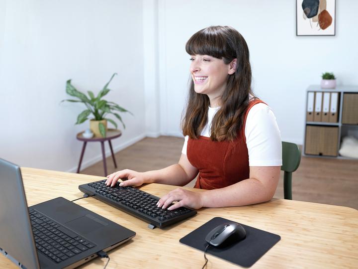 Produktbild Trust Carve Maus USB Typ-A Optisch 1200 DPI Beidhändig (Kabelgebunden)