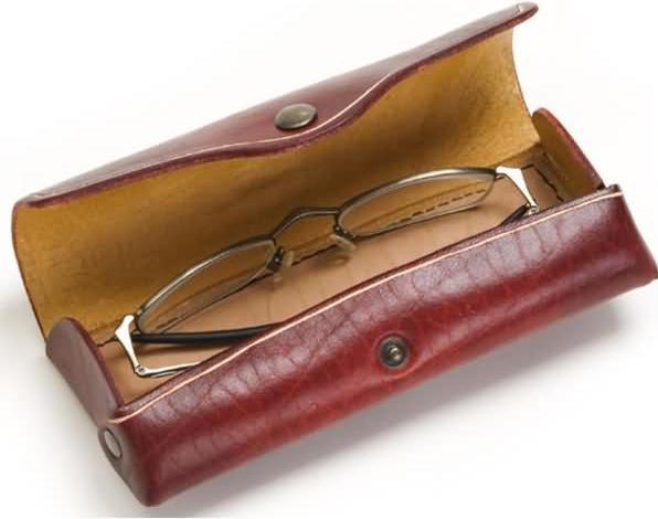 Image du produit Mika Étui à lunettes, groá, cuir de selle, bouton-pression, rouge