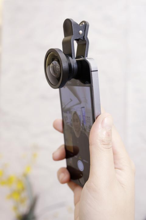 Immagine prodotto Kikkerland Obiettivo grandangolare Selfie Lens