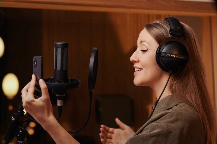 Immagine prodotto Beyerdynamic DT 770 Pro Black Limited Edition (Nessuna soppressione del rumore, Cablato)