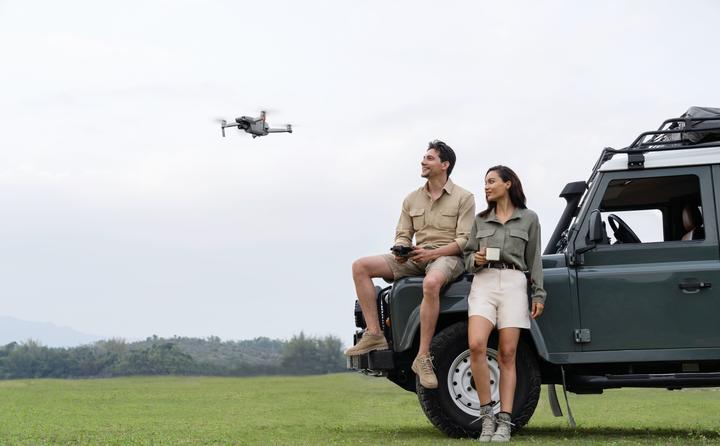 Actual product image DJI Mavic Air 2 Fly More Combo (34 min, 570 g, 48 Mpx)