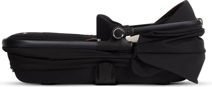 Actual product image Silver Cross Reef First Bed Folding Carrycot - Orbit