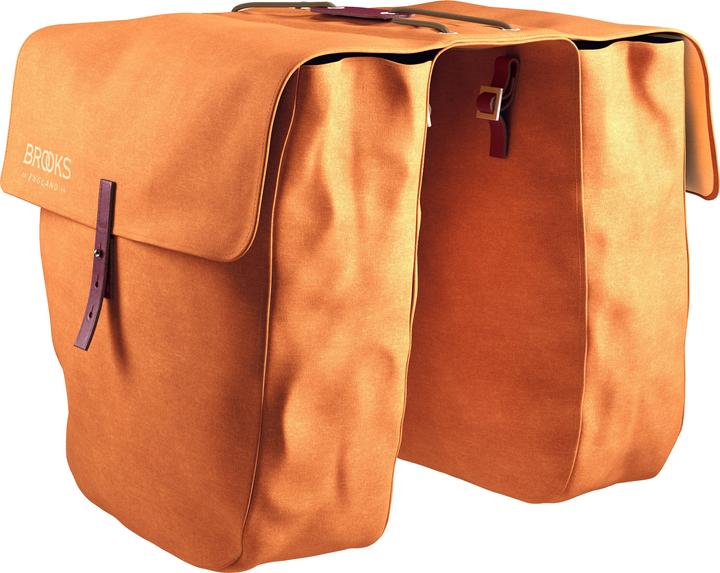 Produktbild Brooks Running Brooks Bricklane Roll Up Taschen, goosebeack/maroon, Volumen: 28 Liter pro Tasche (28 l, Gepäckträgertasche)