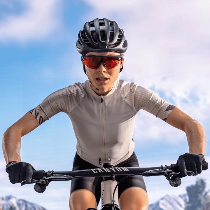 Actual product image Oakley Sphaera sports glasses (matte grey smoke, Prizm trail torch)
