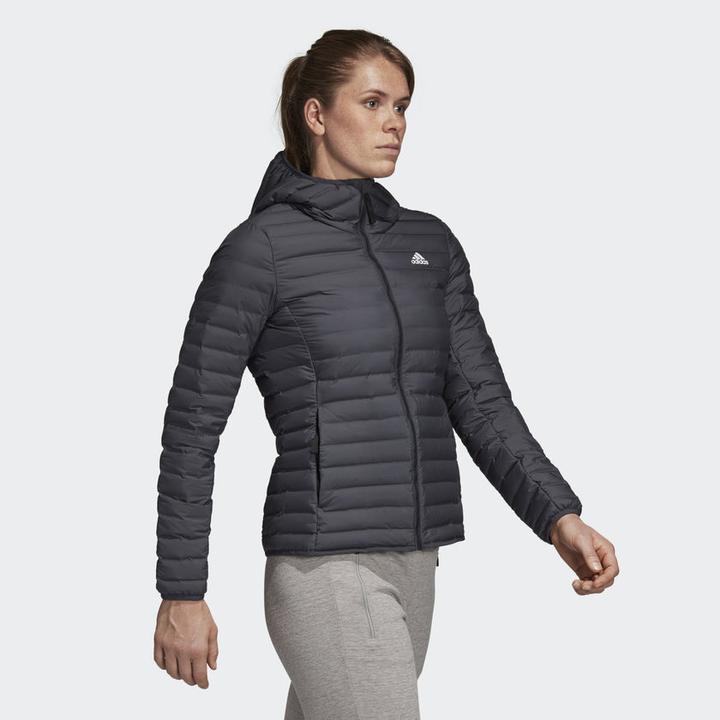 Image du produit adidas Veste en duvet à capuche en Varilite Soft Ladies (30, 32, XS)