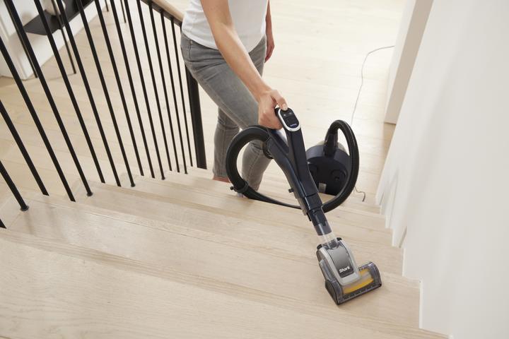 Actual product image Shark CZ250EUT Bagless Floor Vacuum Cleaner, Pet + AntiHair