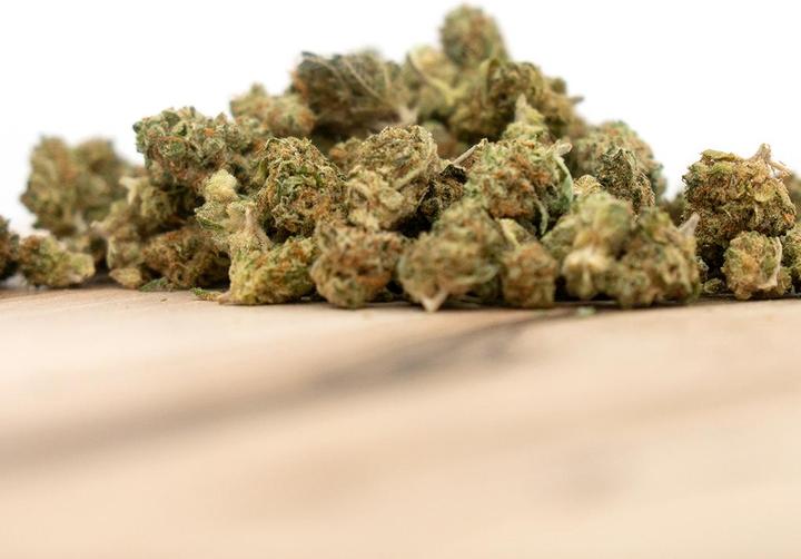 Immagine prodotto Herba di Berna Cannaqueen Indoor Mini Boccioli (21 g, Interno)