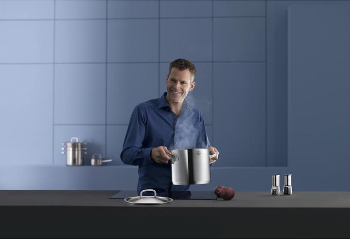 Actual product image WMF Gourmet Plus (24 cm, Pot, Stainless steel)