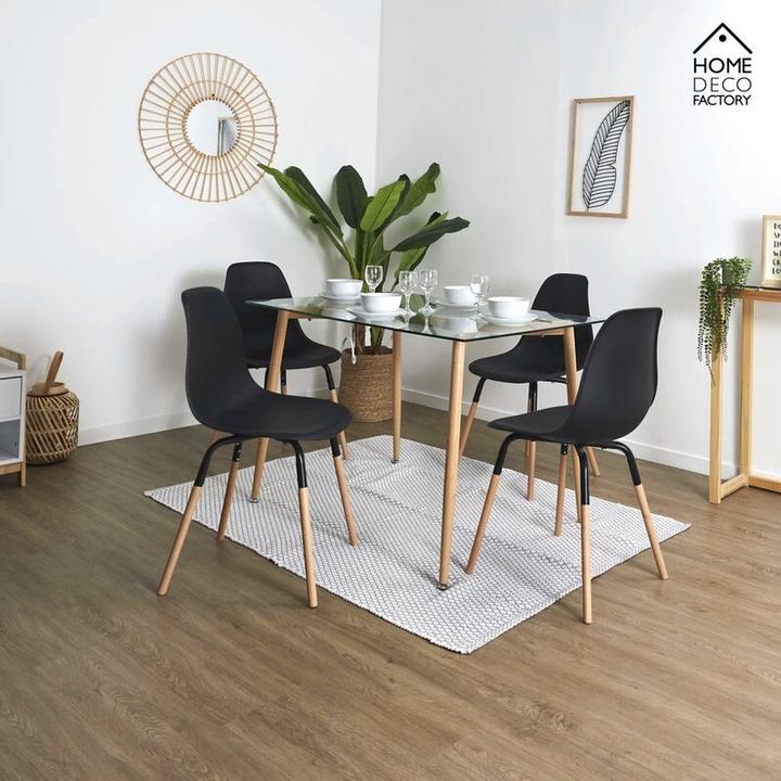 Actual product image WfG Skandinavischer Designer STUHL Esszimmerstuhl | Kunststoff Sitz und Beine aus Holz SCHWARZ