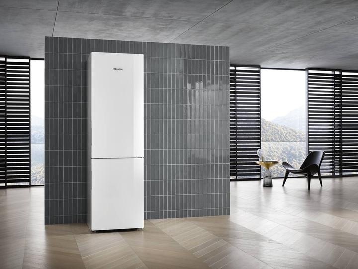 Immagine prodotto Miele KFN 29683 D brws (351 l)