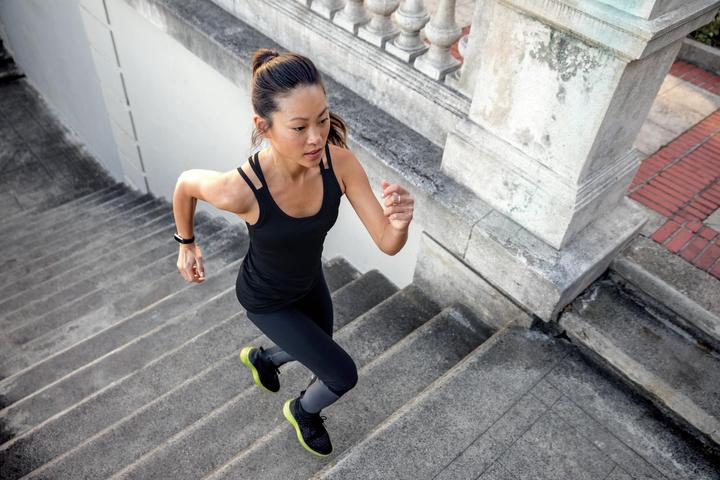 Actual product image Fitbit Alta HR (15 mm)