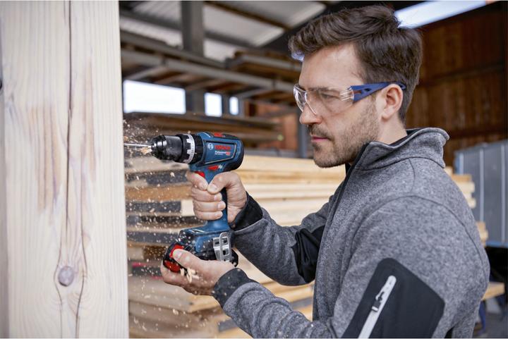 Actual product image Bosch Professional GSB 18V-90 C cordless impact drill (2x4.0Ah ProCore, GAL 18V-40, L) (Rechargeable battery operated)