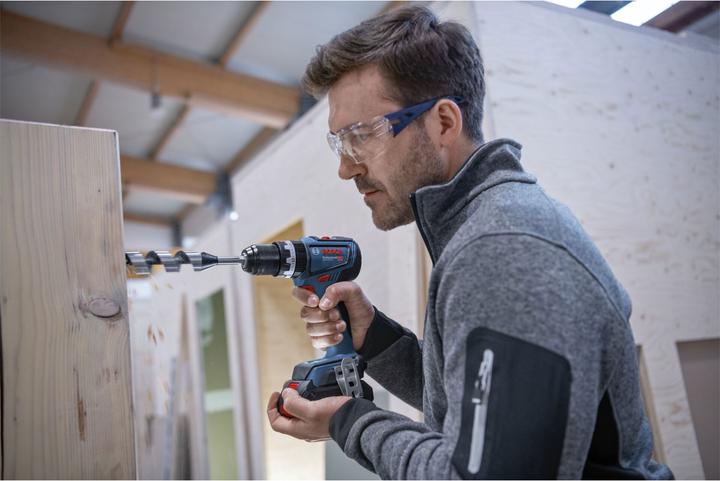 Actual product image Bosch Professional GSB 18V-90 C cordless impact drill (2x4.0Ah ProCore, GAL 18V-40, L) (Rechargeable battery operated)