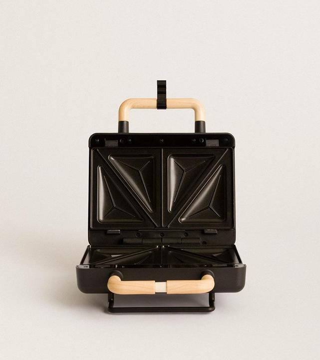 Actual product image Create Stone 3 in 1 Studio (EU plug)