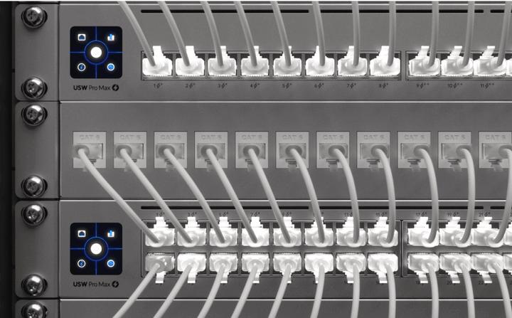 Produktbild Ubiquiti Nano-thin patch cable with (S/FTP, CAT6, 12 m)