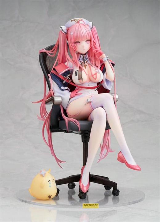 Actual product image Alter Azur Lane PVC Statue 1/7 Perseus Nursery Unfamiliar Duties Ver. 21 cm
