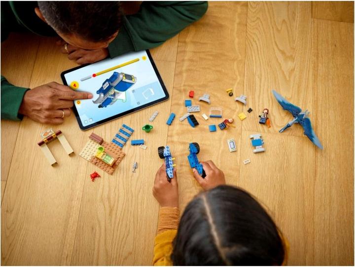 Actual product image LEGO Jurassic 76943 Pteranodon Hunt (76943, LEGO Jurassic World)