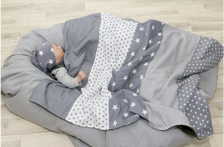 Produktbild Ullenboom Kuscheldecke Sterne grau 70 cm x 100 (70 x 100 cm)