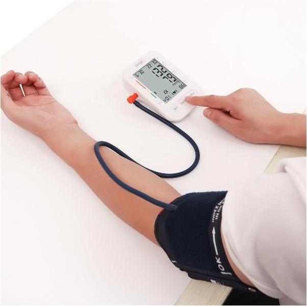 Produktbild Pangao PG-800B18 (Blutdruckmessgerät Oberarm)